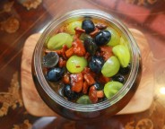 Raisins et girolles au vinaigre