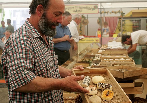 Hugues Lataste, producteur de fromages gascons