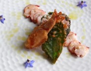 Tartare-de-Homard-et-Veau-à-la-Bourrache