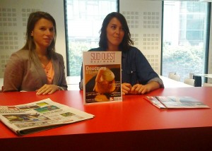 Carole Urban et Priscillia Maris dans les locaux du journal Sud Ouest.